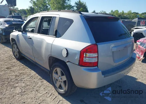2007 Jeep Compass Sport из США, поврежденный, VIN 1J8FT47W07D145456
